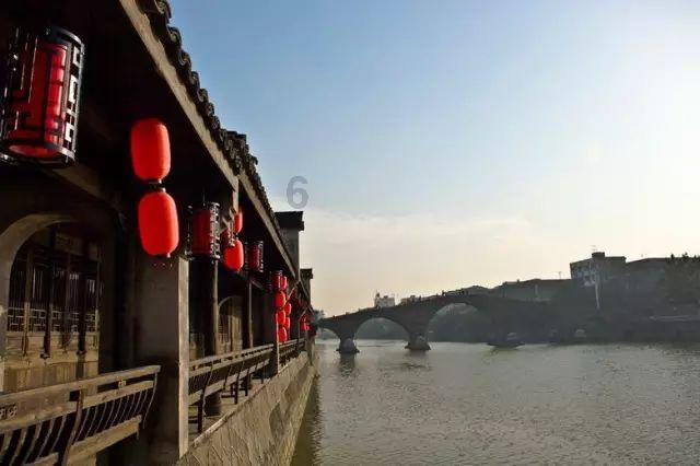 寻找游泳套件